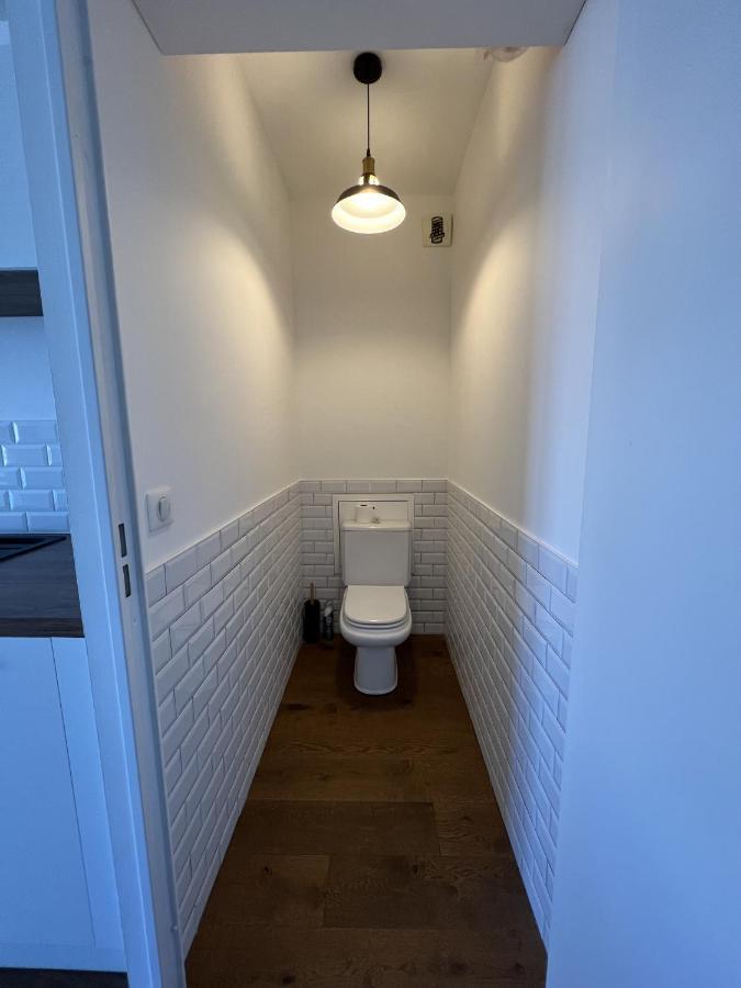 Appartement Accueillant, Tres Bien Situe Nantes Buitenkant foto